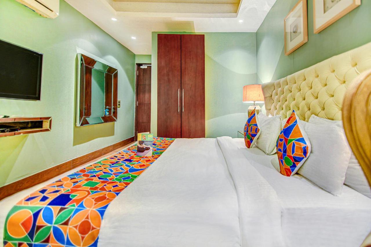 Fabhotel Cotts Villa Vasant Kunj Neu-Delhi Exterior foto